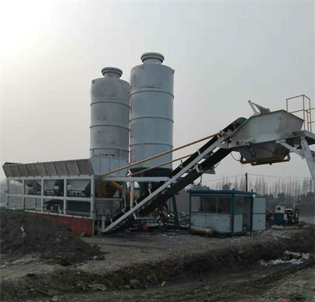 机耕路砂石料拌合站